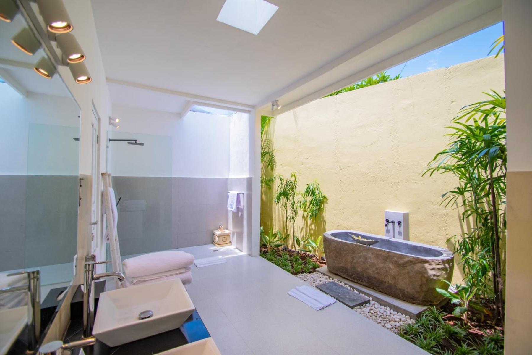 Sitara Villa Seminyak Exterior foto