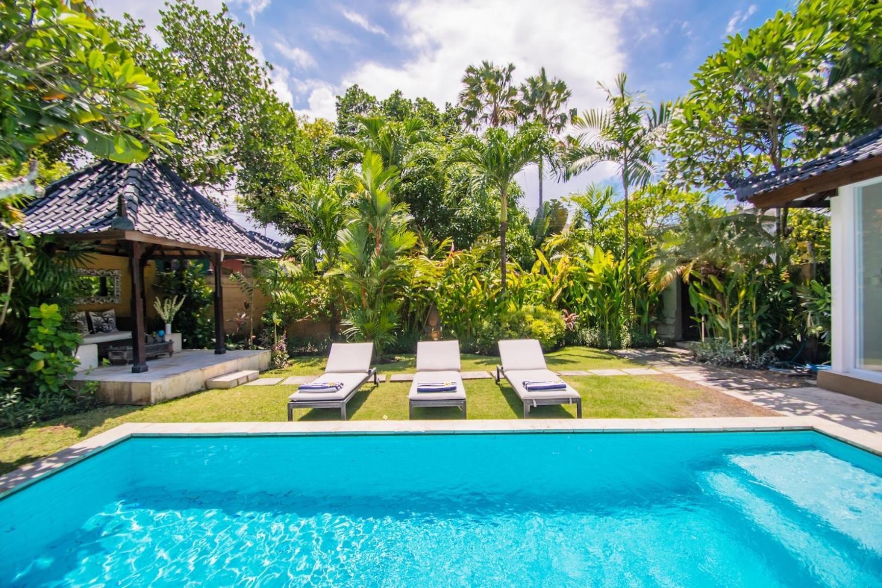Sitara Villa Seminyak Exterior foto