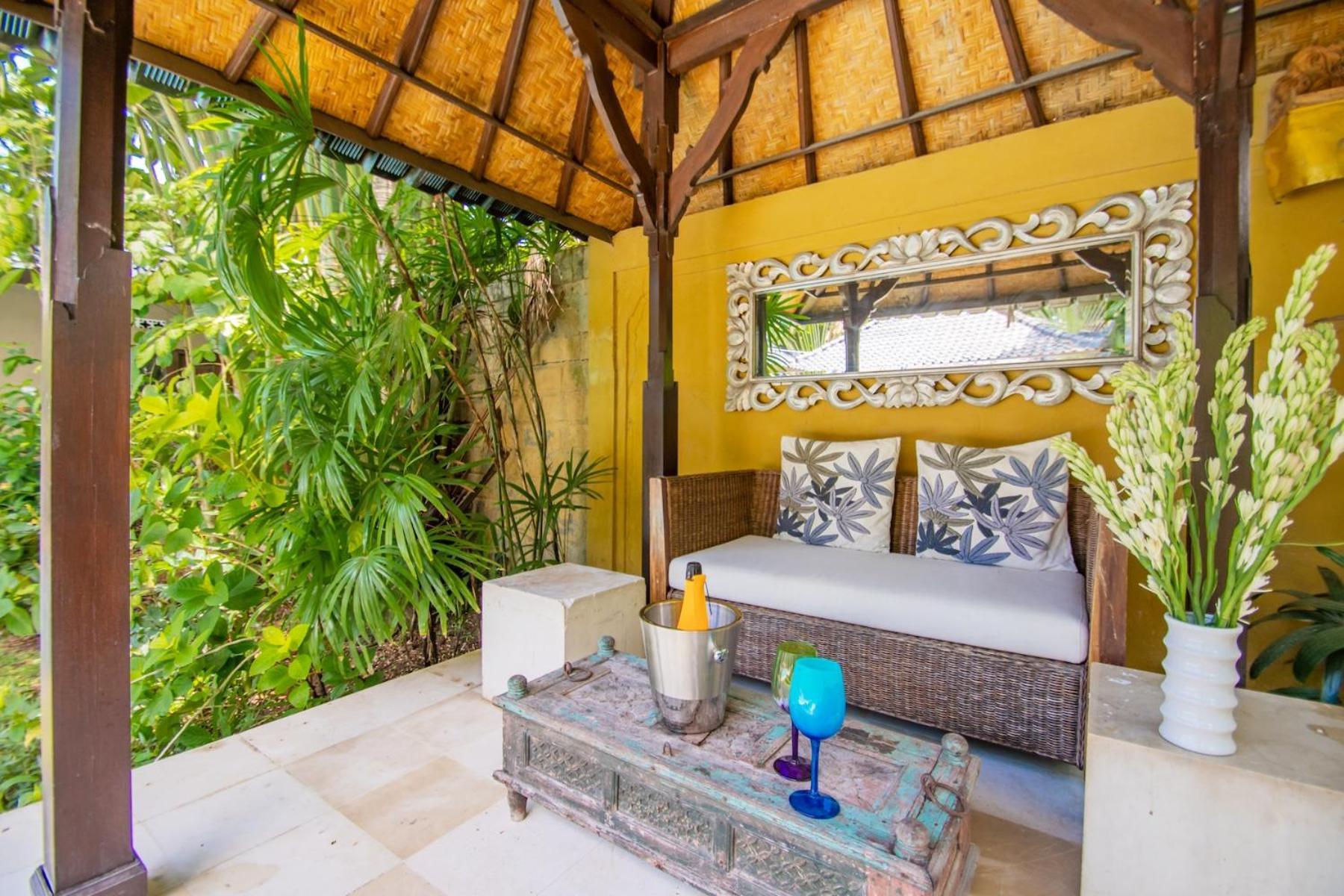 Sitara Villa Seminyak Exterior foto