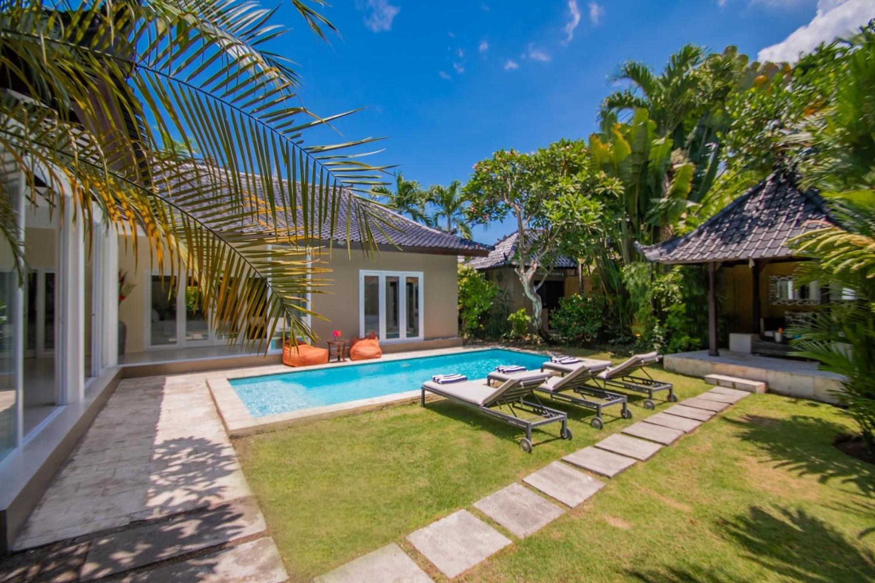 Sitara Villa Seminyak Exterior foto