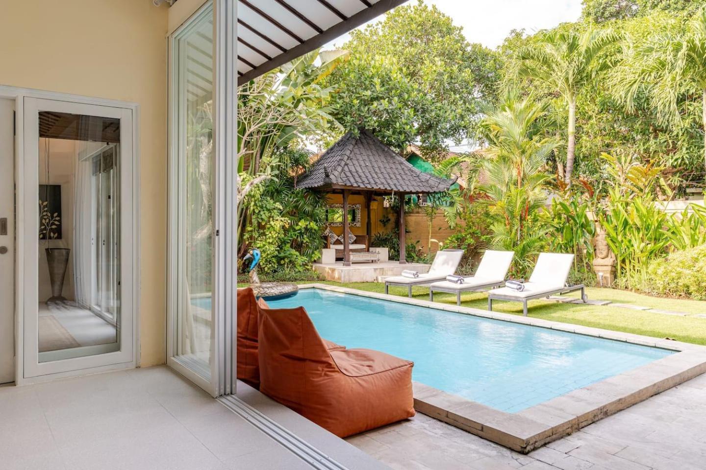 Sitara Villa Seminyak Exterior foto